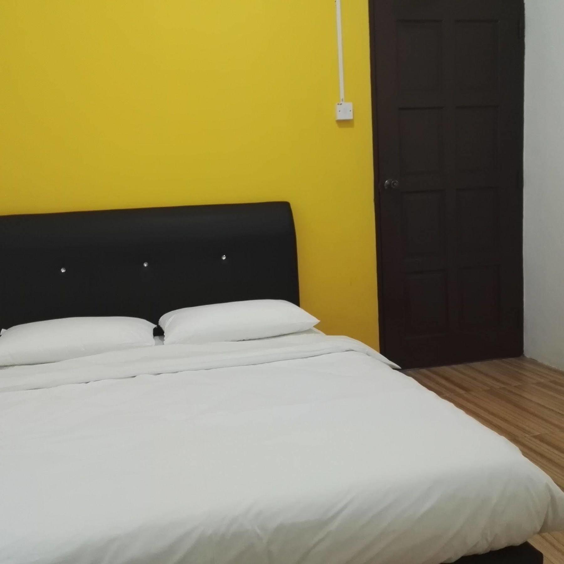Spot On 89886 Backpacker'S Stay Services Kuching Esterno foto